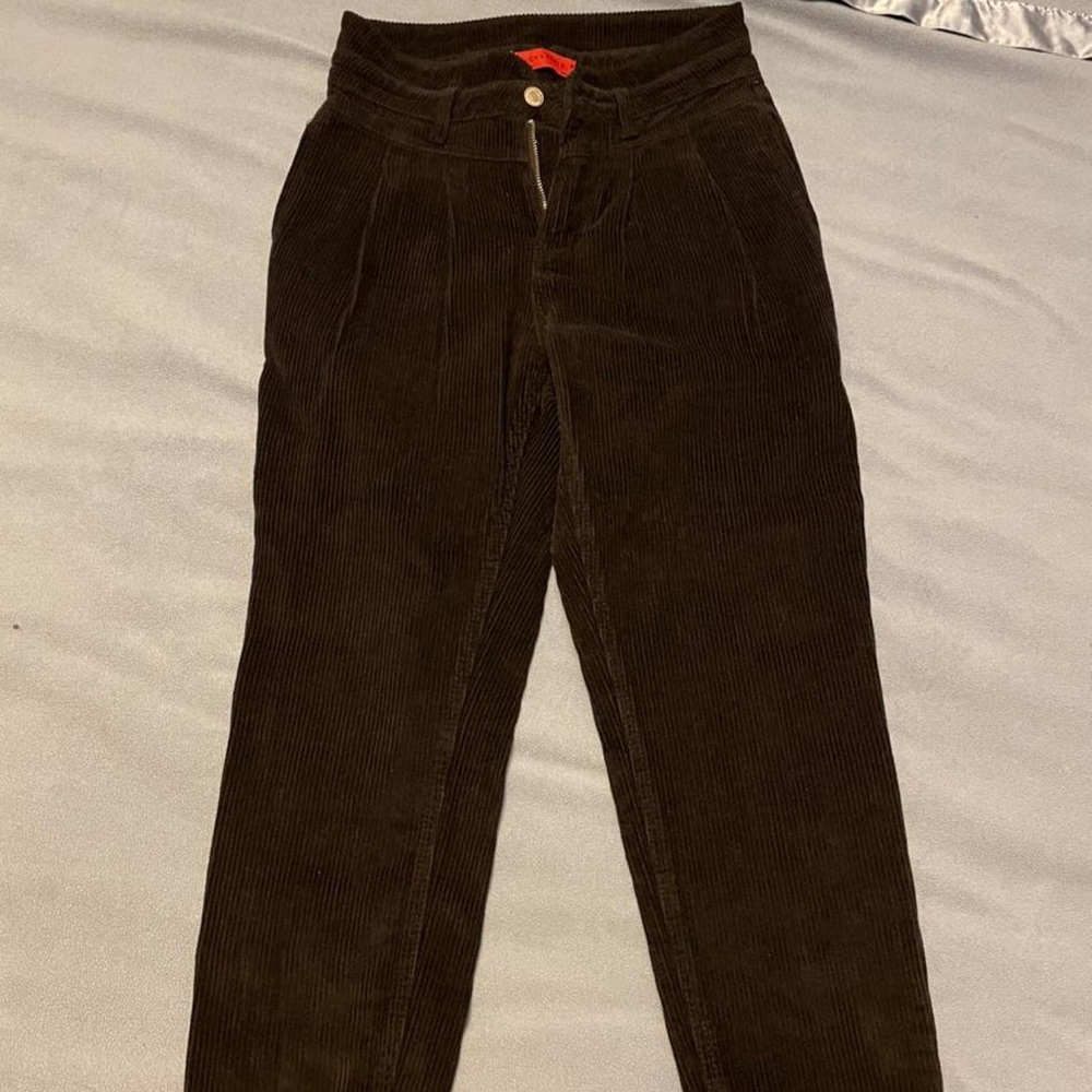 Signature Corduroy mid waist pants!